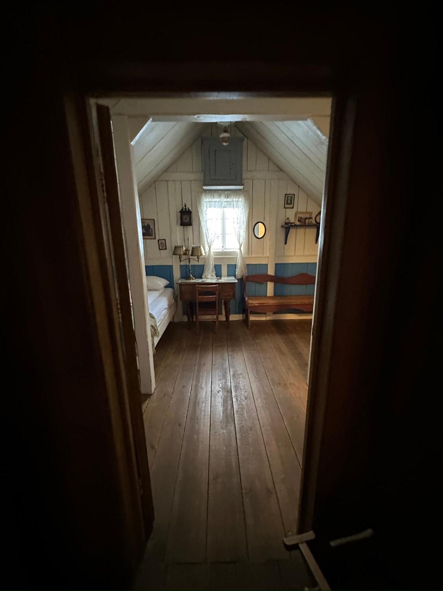 ホテル Wilderness Center / Obyggthasetur Islands エクステリア 写真